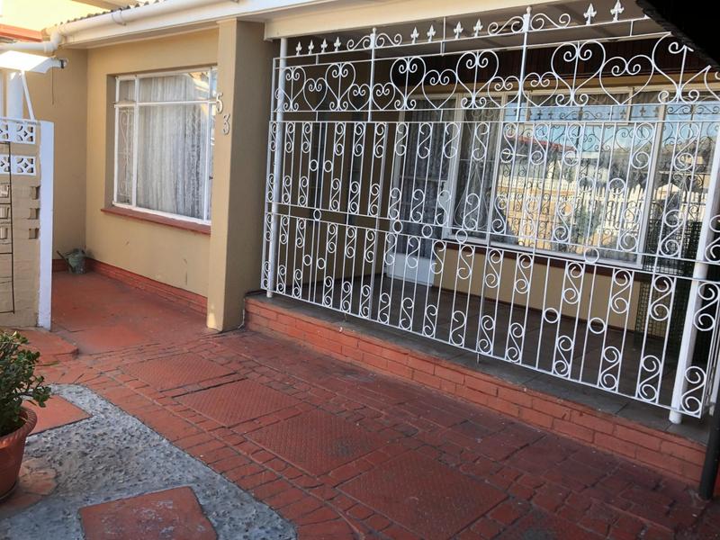 5 Bedroom Property for Sale in Churchill Estate Western Cape